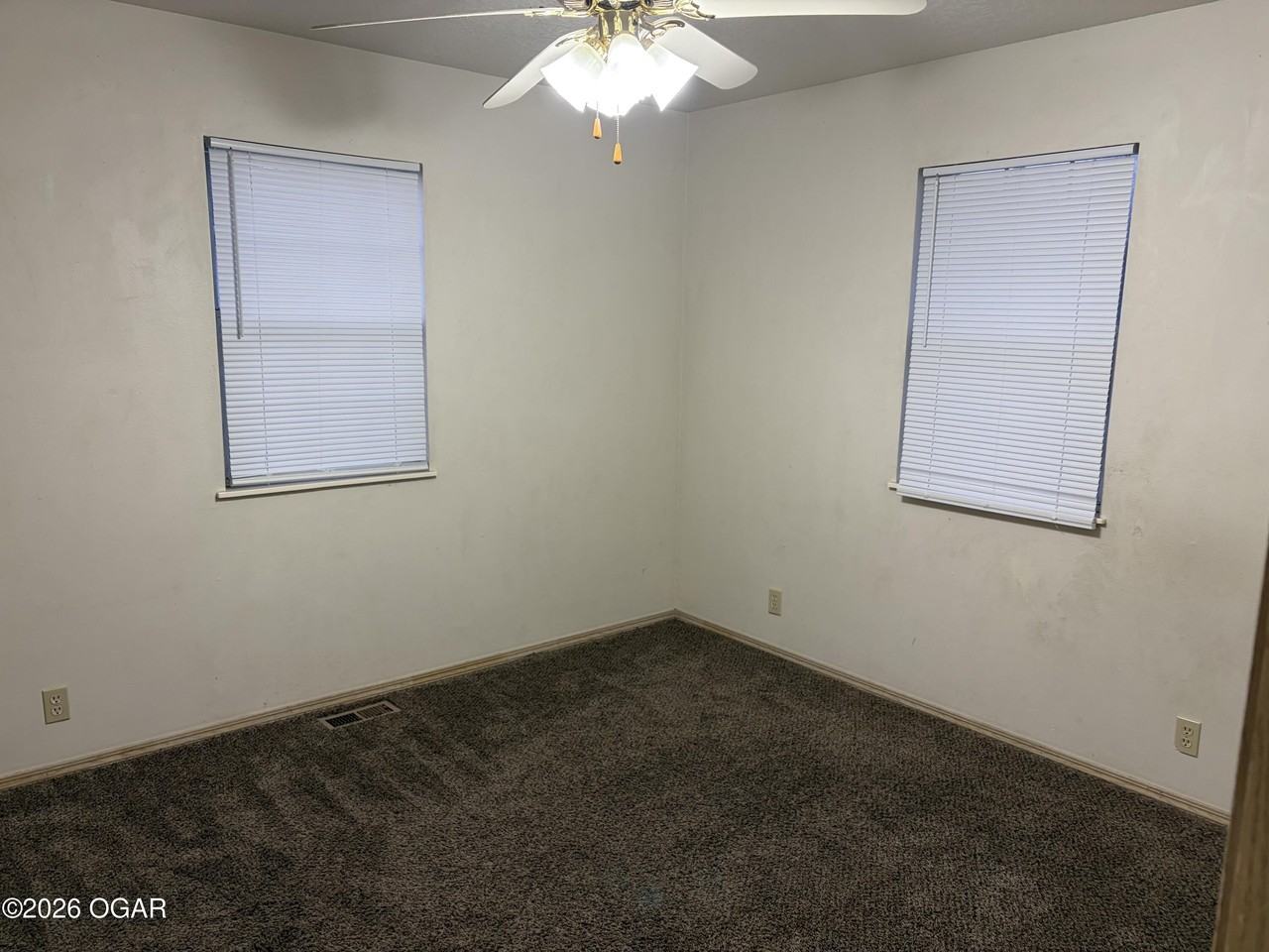 824 S Patterson Ave - Photo 6 of 6