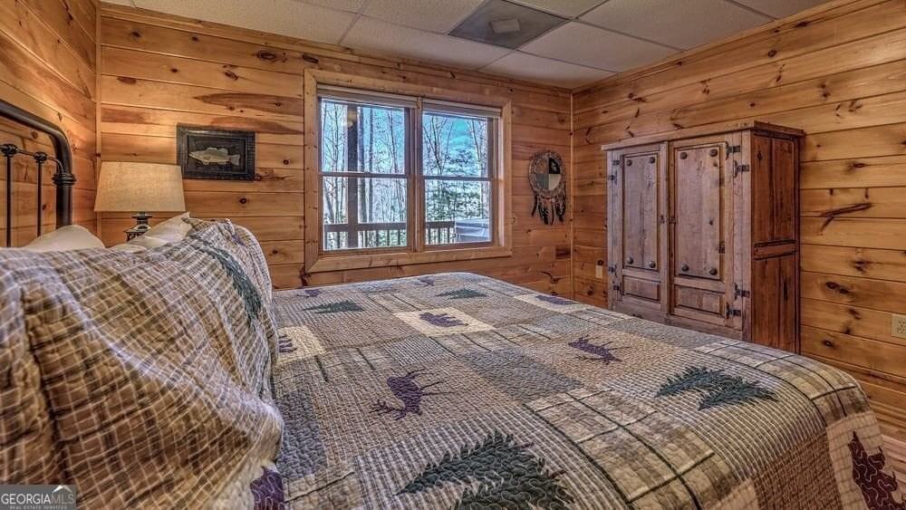 348 The Forest Rd - Photo 5 of 49