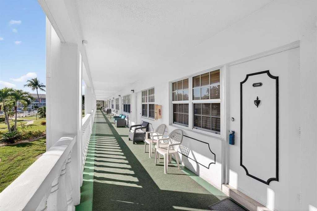 5200 Ne 24th Ter #C219 - Photo 5 of 50