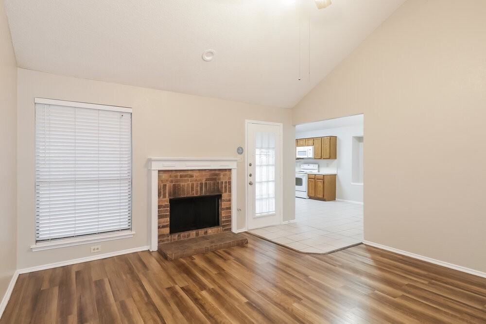 4209 Vincent Ter - Photo 4 of 16