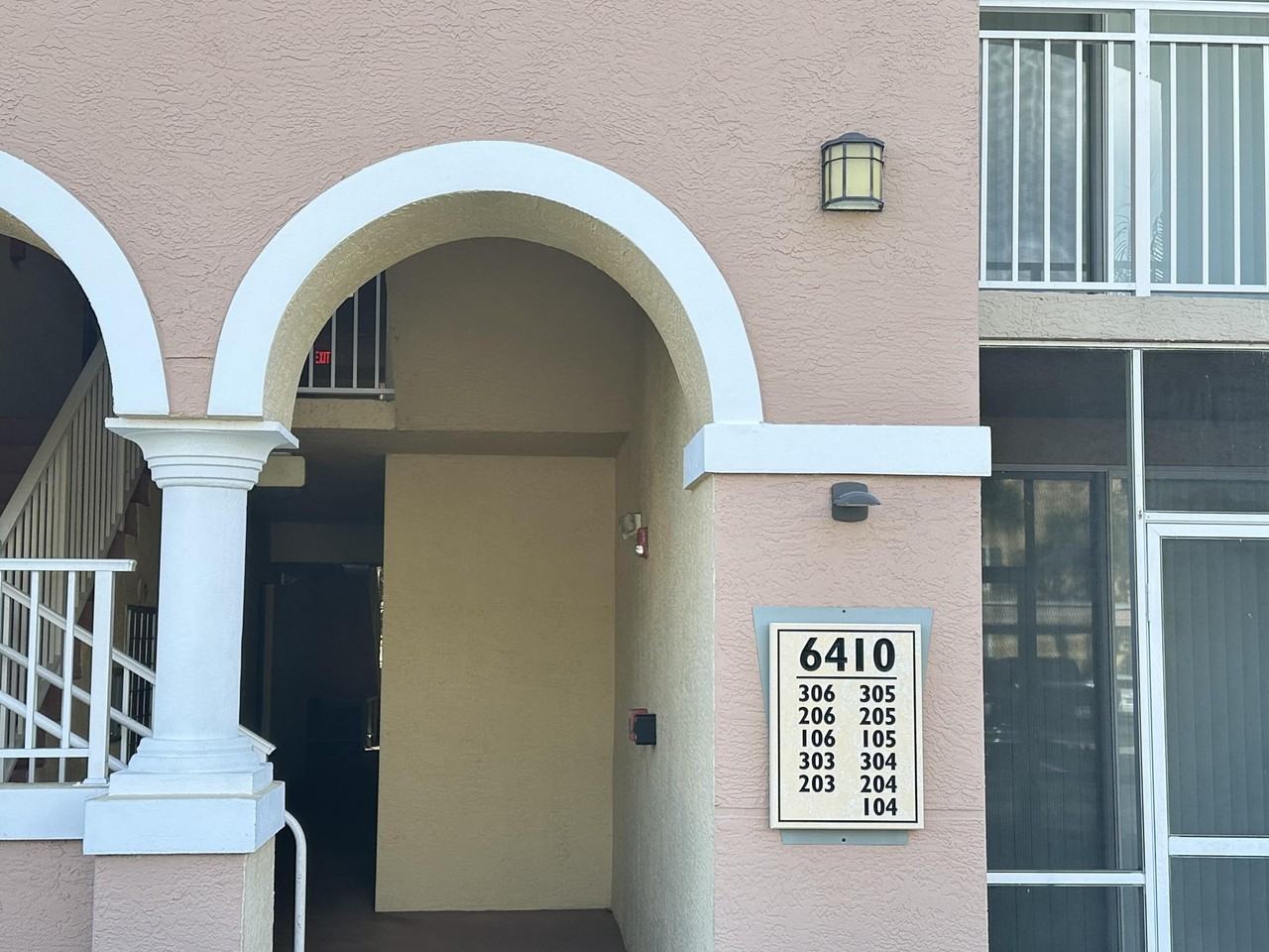 6410 Emerald Dunes Dr #105 - Photo 2 of 44