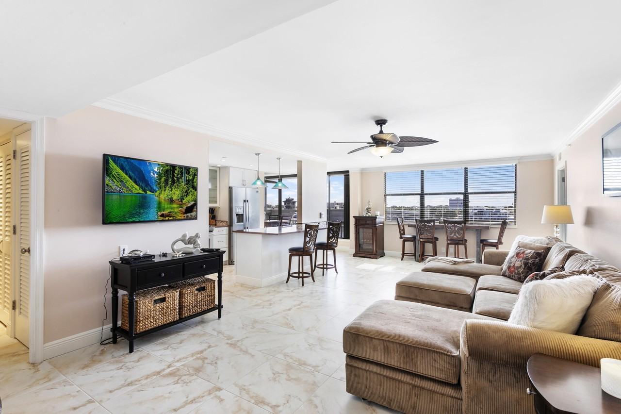 1648 Jupiter Cove Dr #609B - Photo 2 of 27