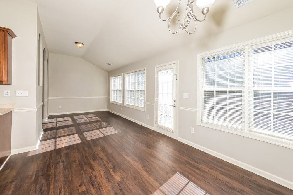 44 Creek View Ct - Photo 7 of 17