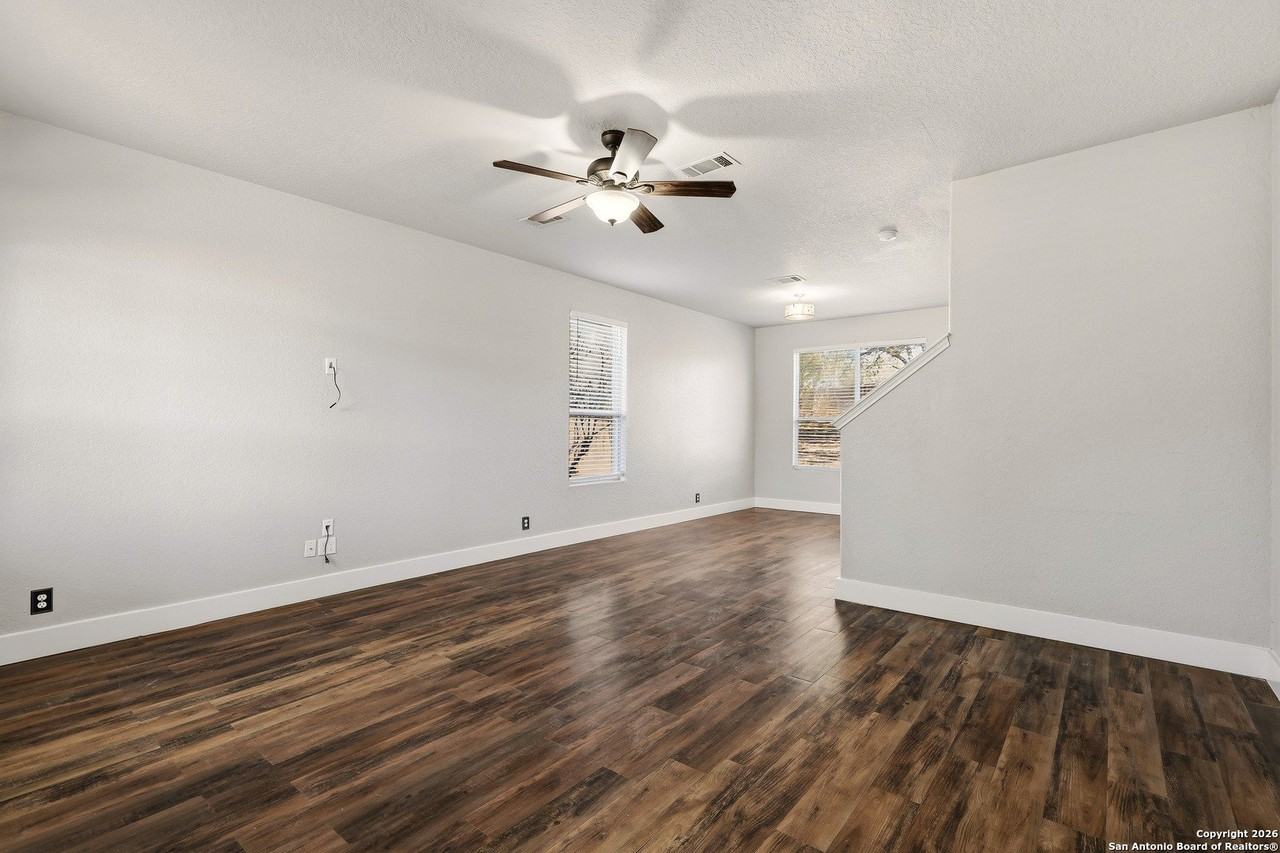 9103 Tezel Ct - Photo 3 of 27