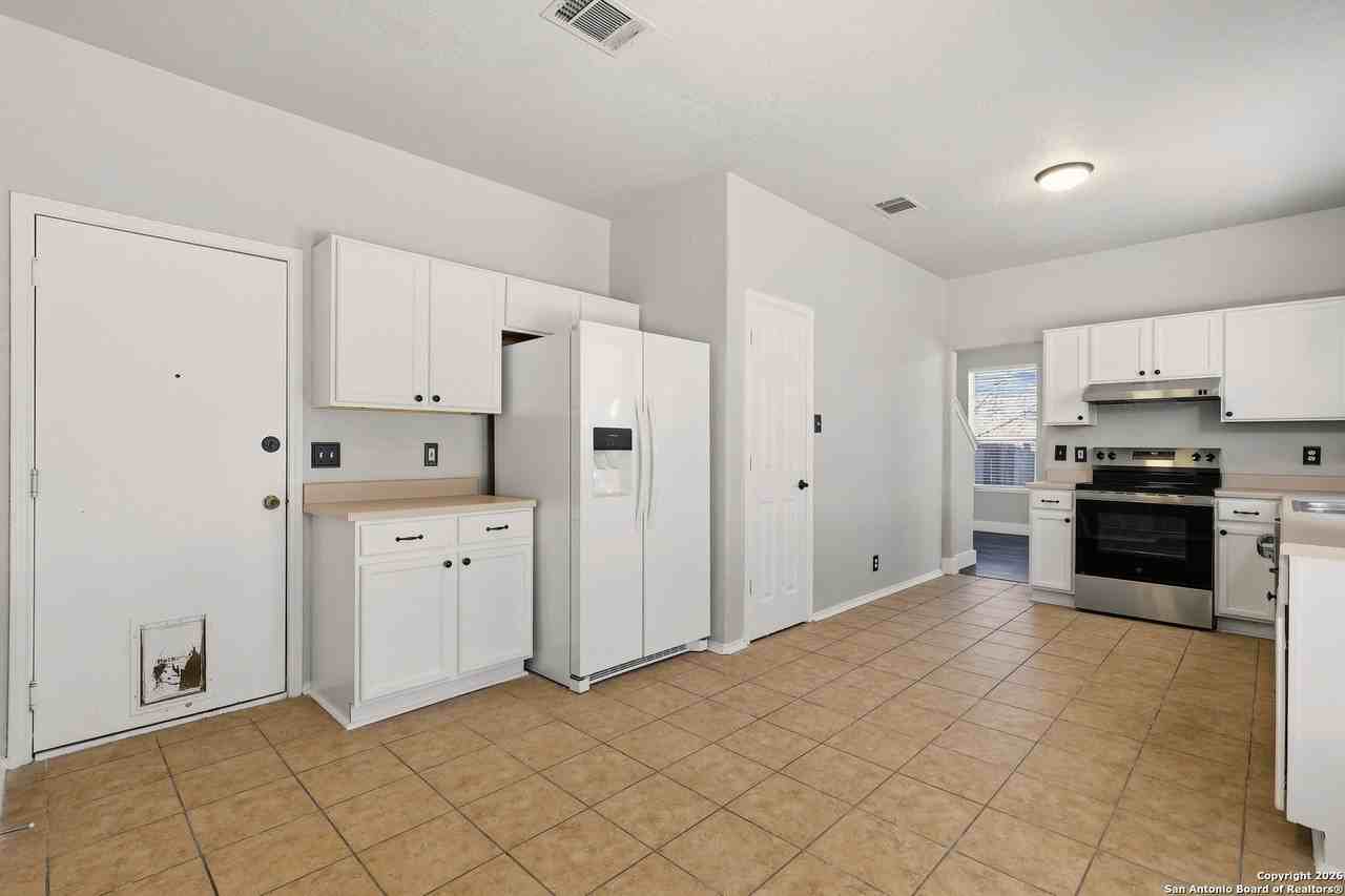 9103 Tezel Ct - Photo 7 of 27