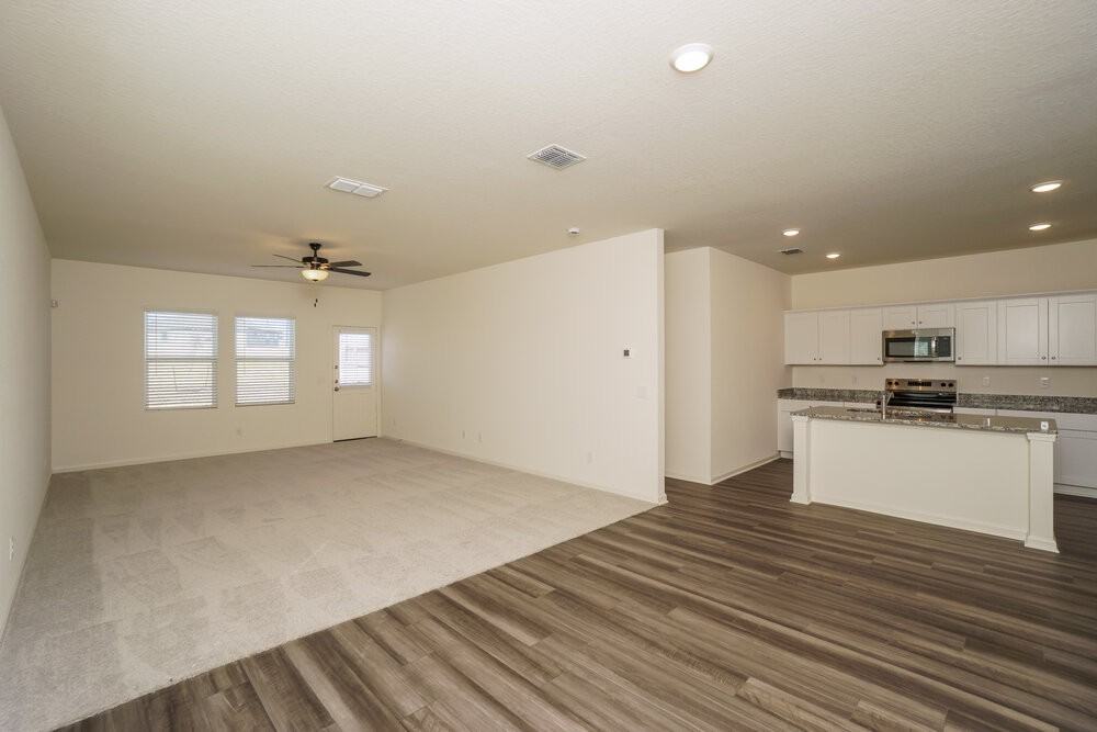 5831 Texas Palm Dr - Photo 6 of 17