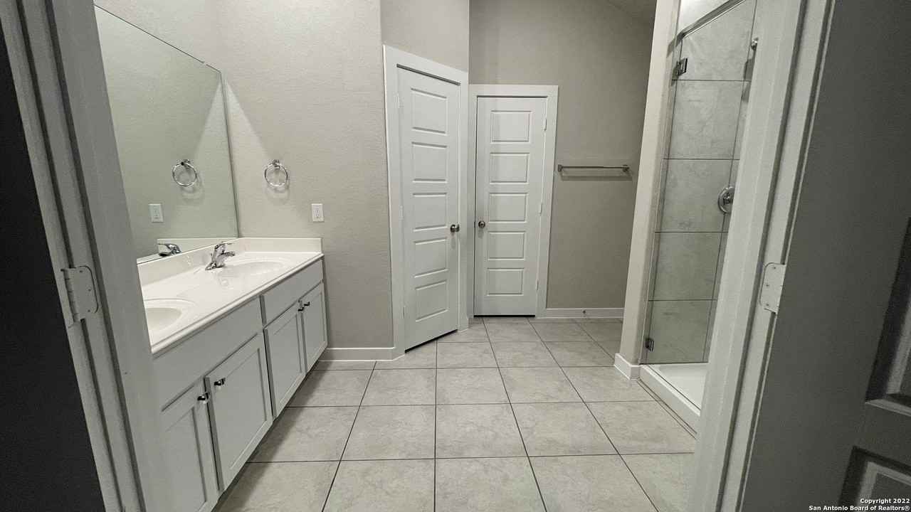 1954 Reserve Way - Photo 6 of 11