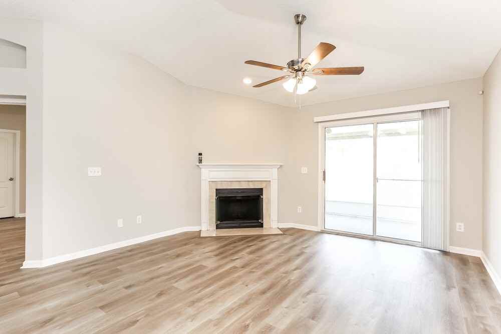 1725 Saw Lake Dr - Photo 3 of 16