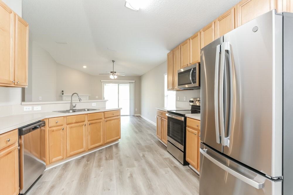 1725 Saw Lake Dr - Photo 6 of 16