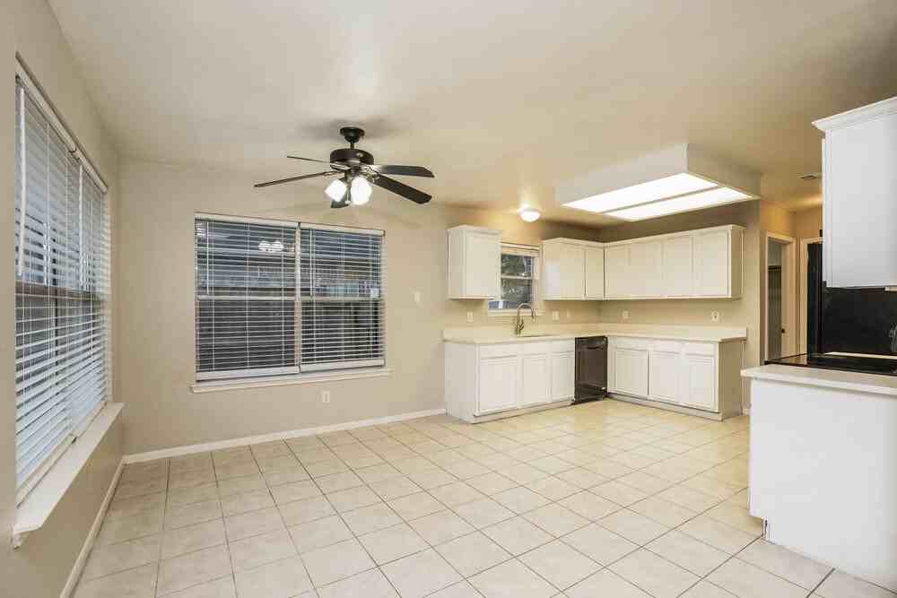 2803 Green Hollow Ct - Photo 7 of 19