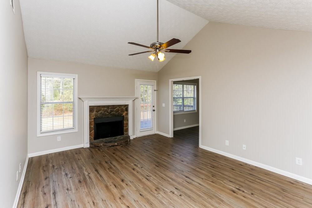 816 Ruswood Rd - Photo 5 of 20