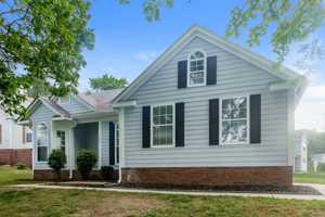 featured image of 7200 Daerwood Pl