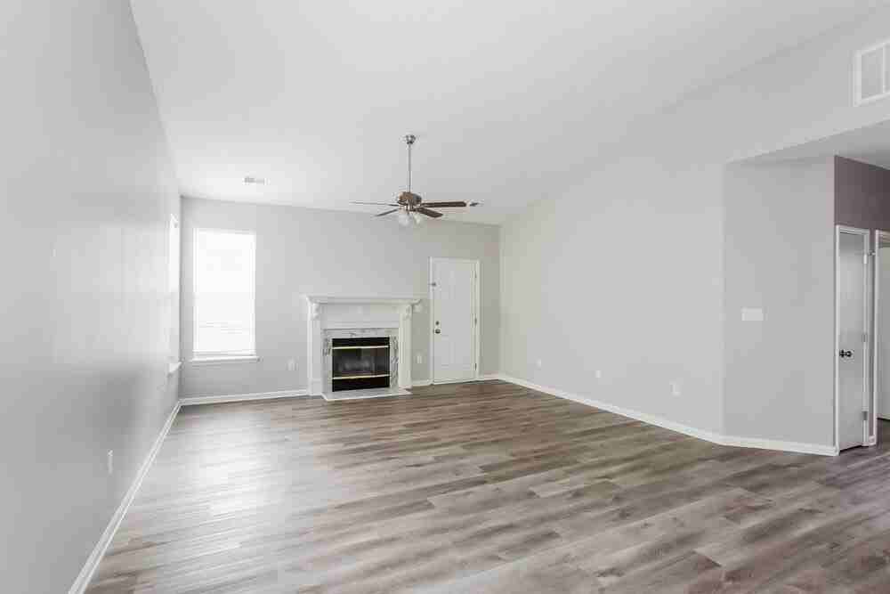 7200 Daerwood Pl - Photo 7 of 19