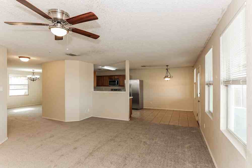 129 Phlox Ln - Photo 6 of 19