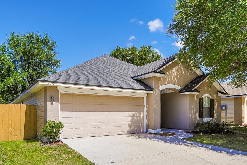 8211 Stelling Dr - Photo 3 of 19