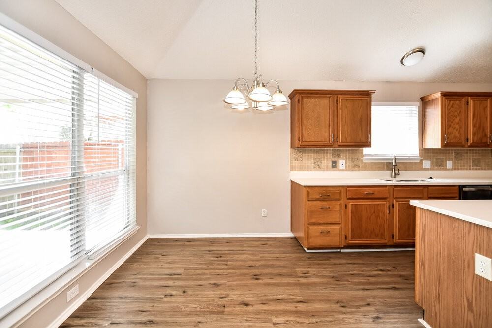 2632 Bent Brook Dr - Photo 7 of 19