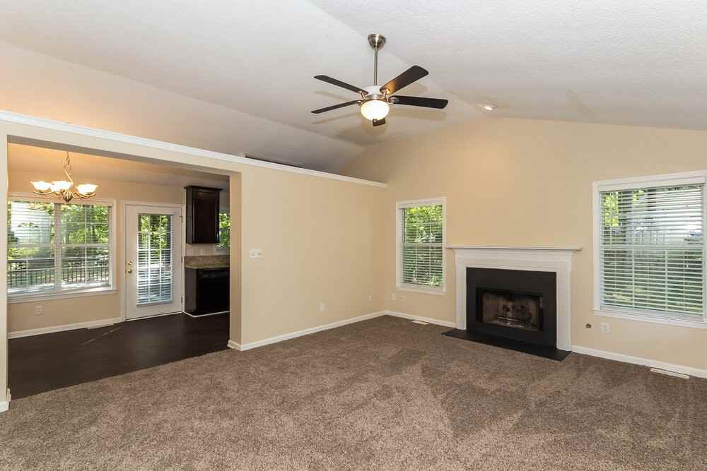 153 Country Mill Ln - Photo 2 of 15