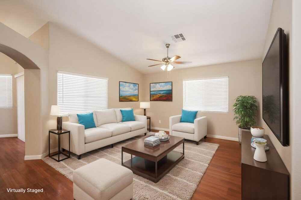 615 Stonehurst Dr - Photo 4 of 19