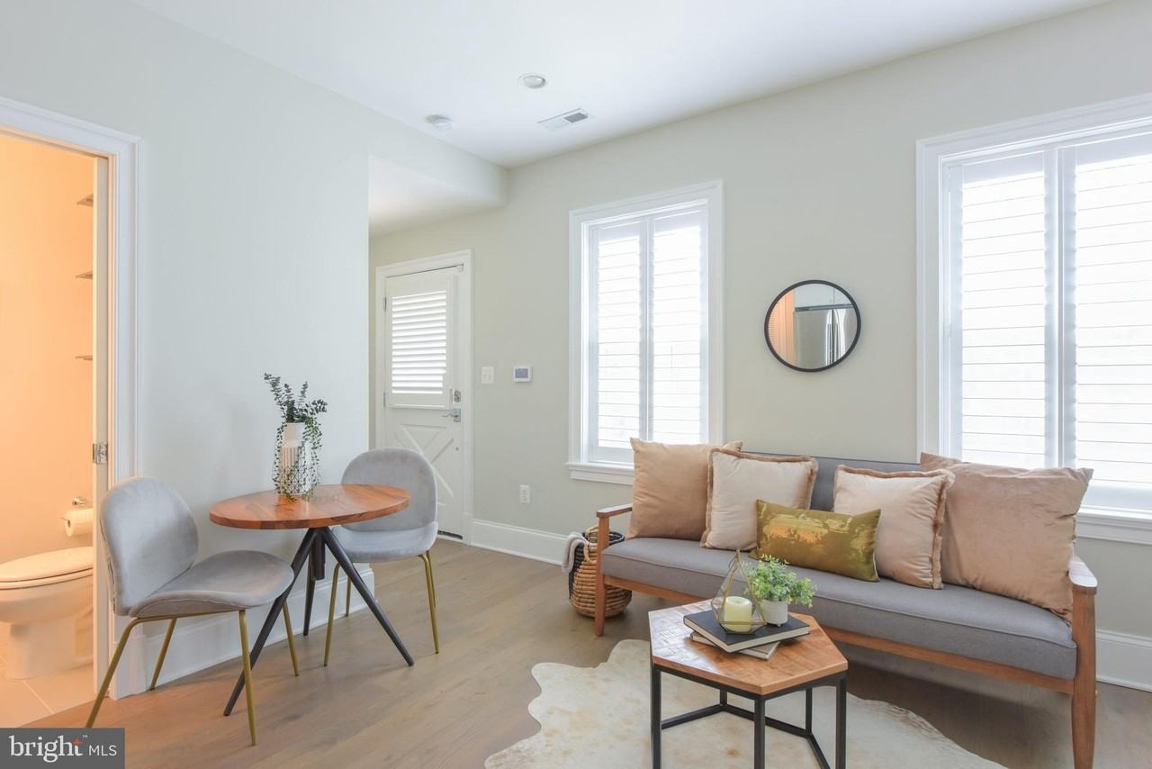 3921 Fulton St Nw Apt 3 #3 - Photo 4 of 24