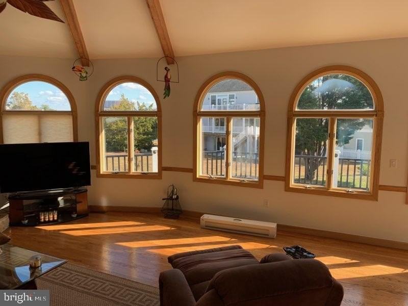 38852 Bayfront Dr - Photo 5 of 28