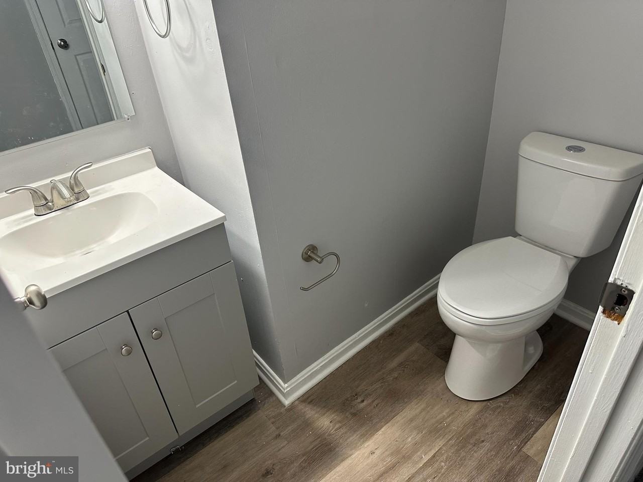 1333 E North Ave - Photo 4 of 10