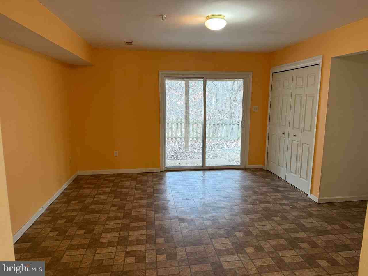 79 Mule Deer Ct - Photo 4 of 20