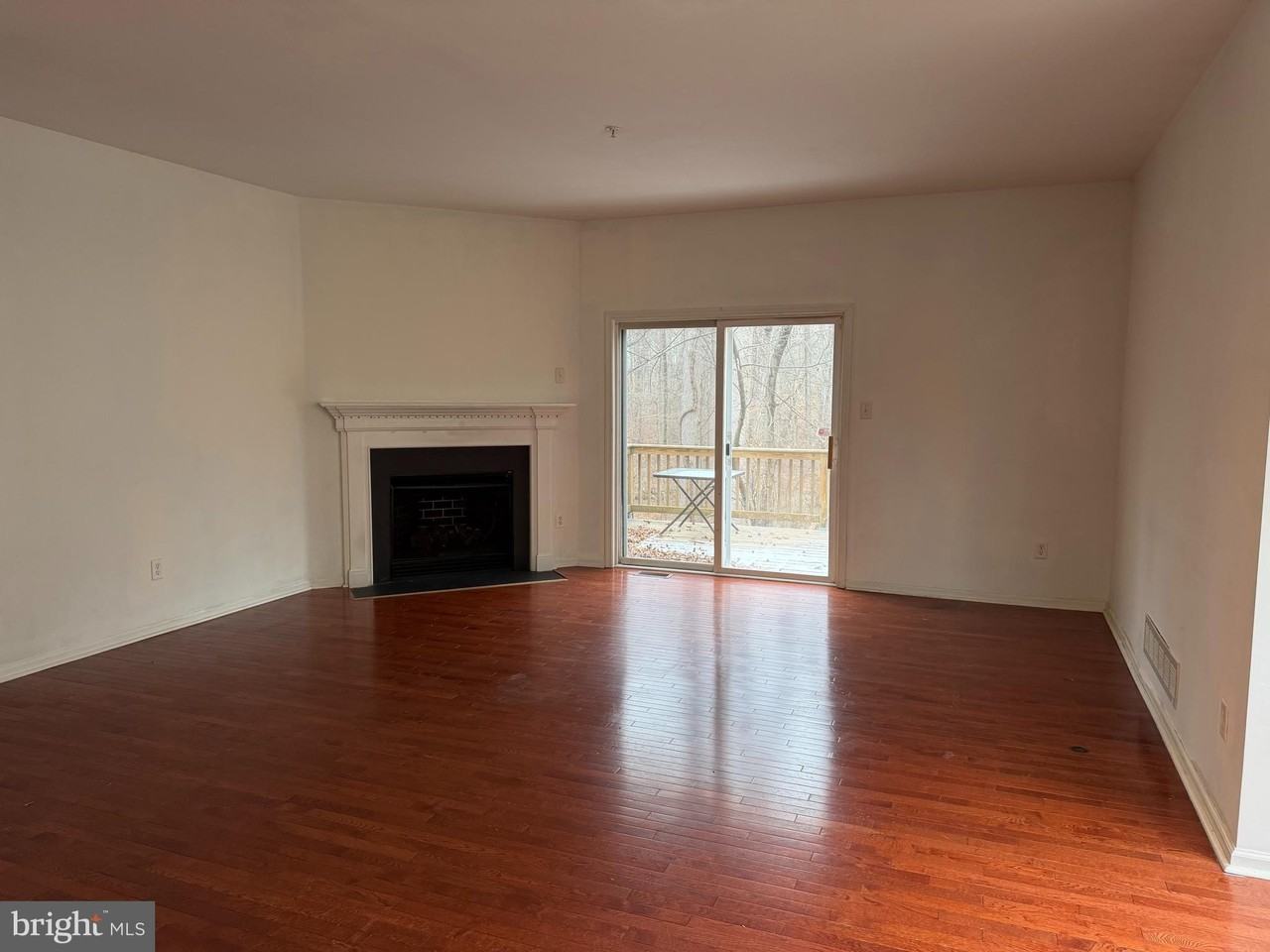 79 Mule Deer Ct - Photo 6 of 20