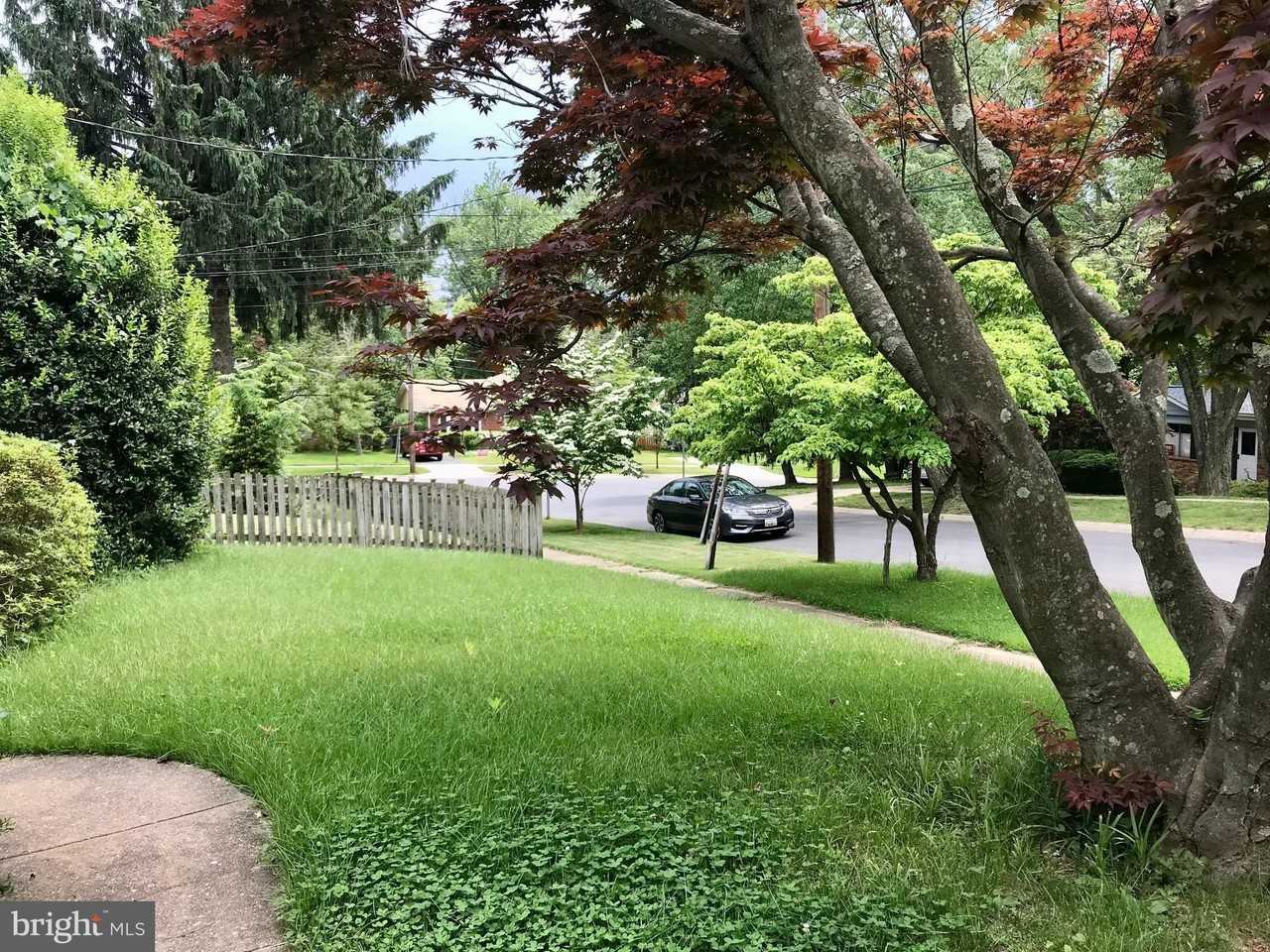 822 Harrington Rd - Photo 7 of 10