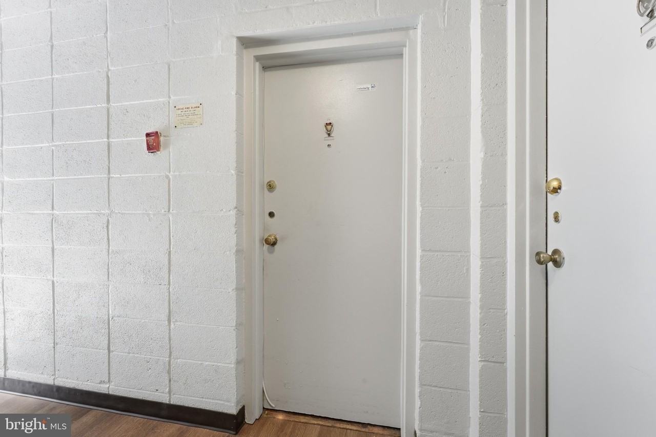 5406 85th Ave Apt 101 #101 - Photo 4 of 20