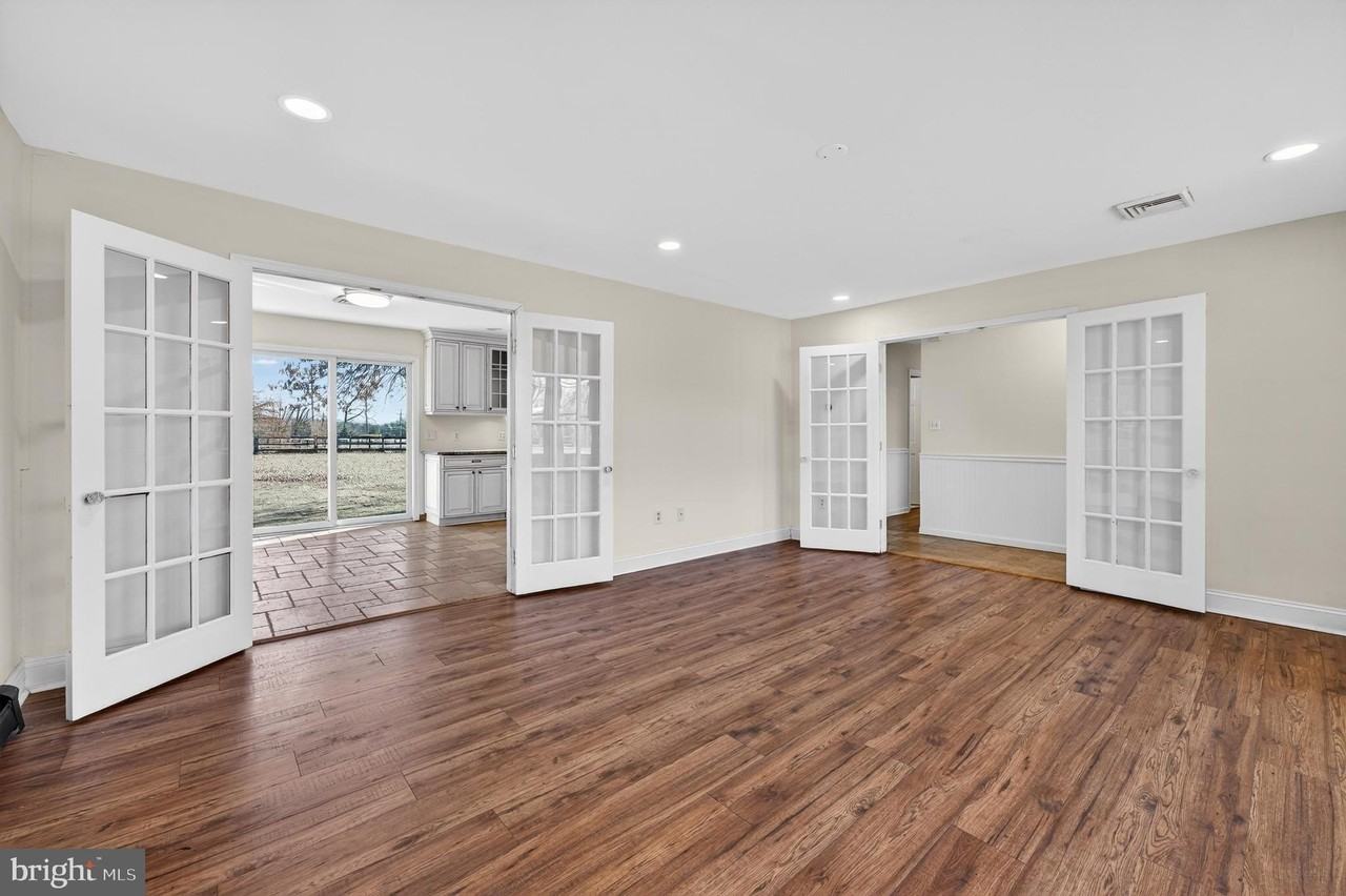 27 Reeves Station Rd - Photo 4 of 20