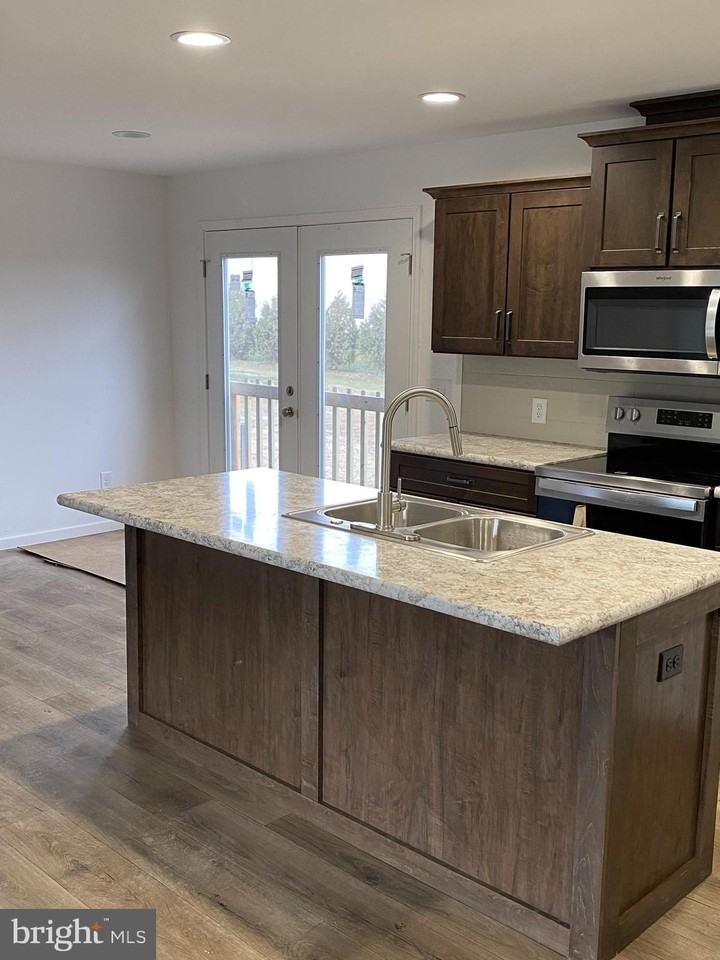 1751 Hilltown Rd - Photo 6 of 15