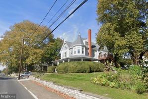 featured image of 2514 Market St Apt 4 #4