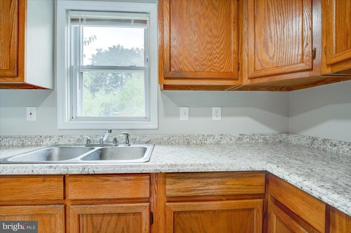 1863 Johnson Rd - Photo 3 of 16