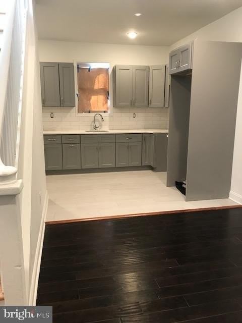 1600 Rowan St - Photo 5 of 10