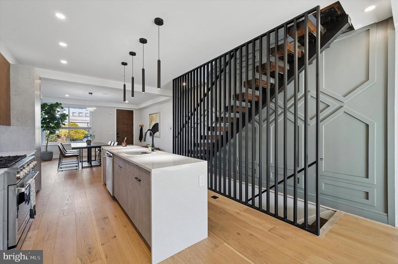 331 Fountain St - Photo 5 of 41