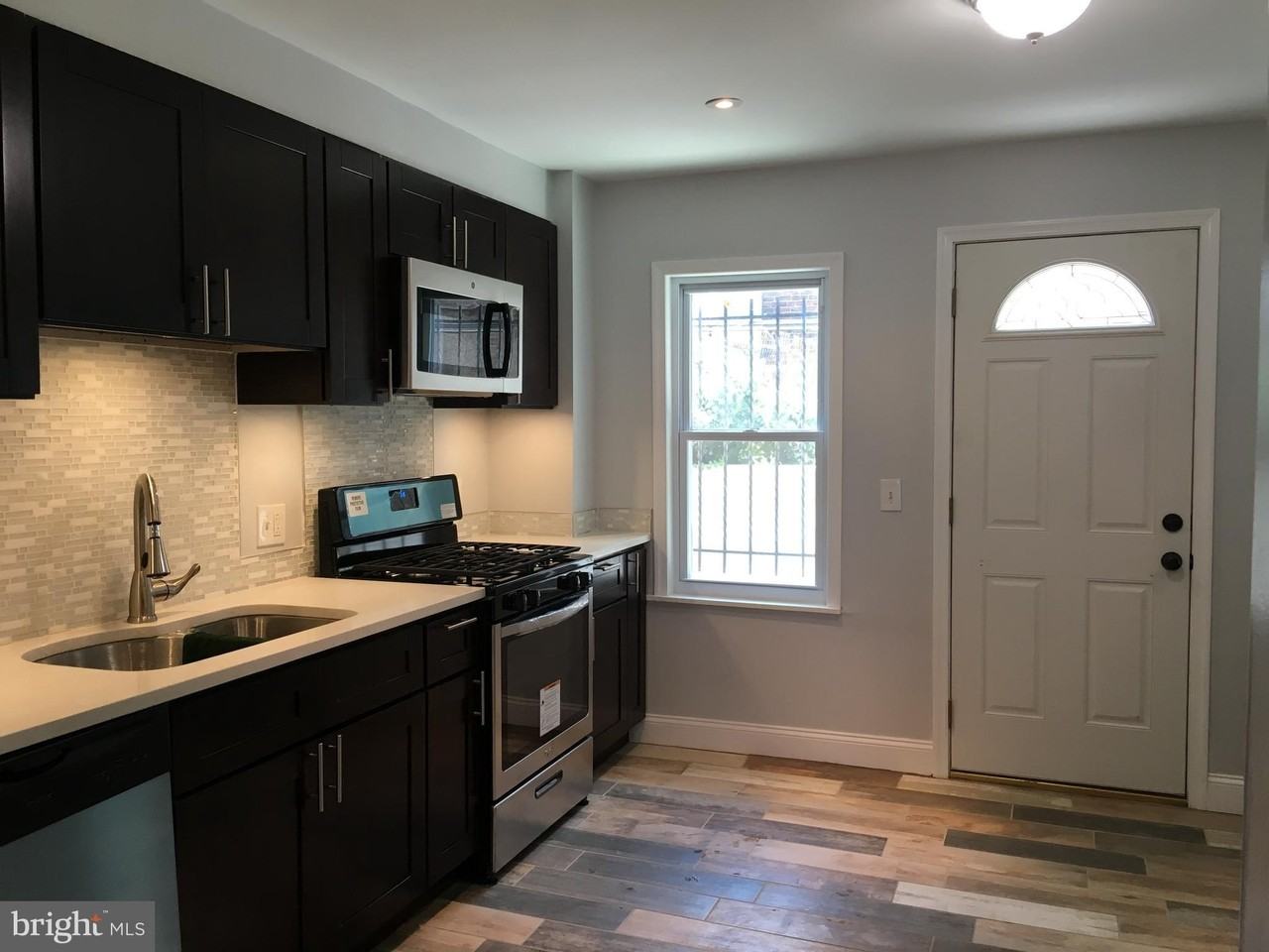 2226 S Mildred St - Photo 2 of 14