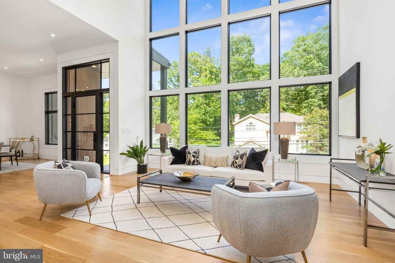 3554 Military Rd - Photo 3 of 33