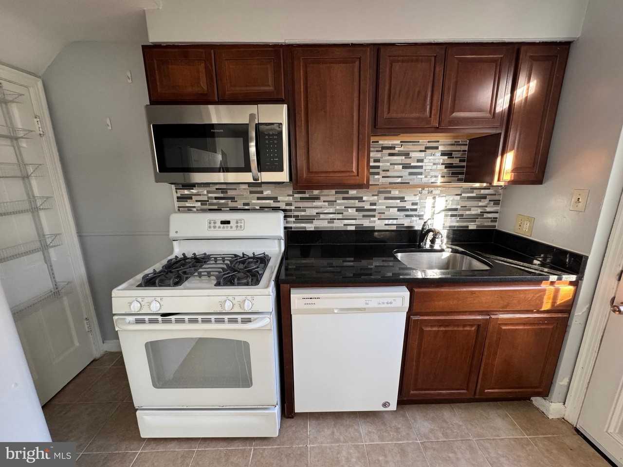 3710 3rd St S - Photo 2 of 17