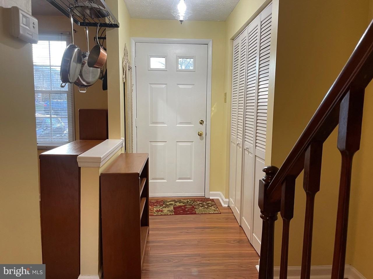 13614 Forest Pond Ct - Photo 3 of 20