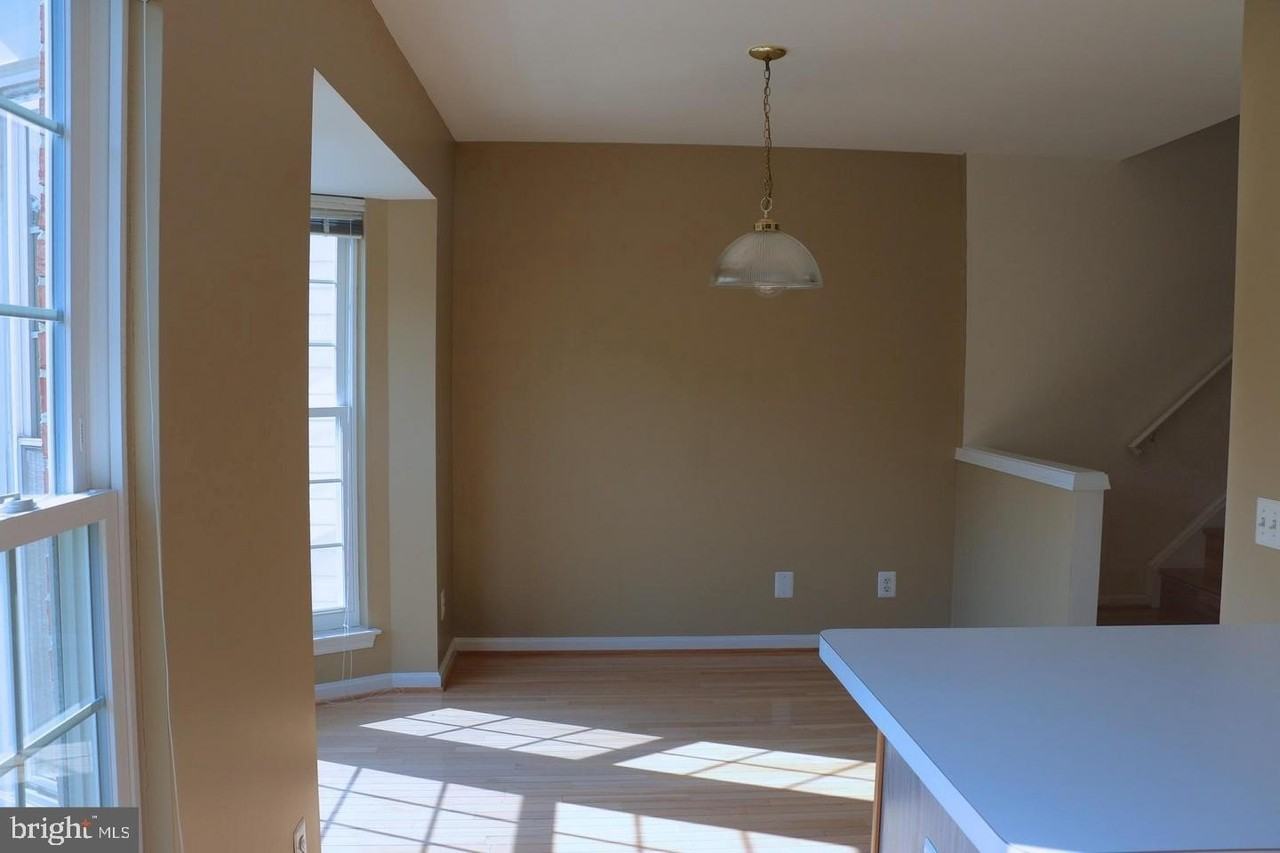 11535 Bertram St - Photo 7 of 29