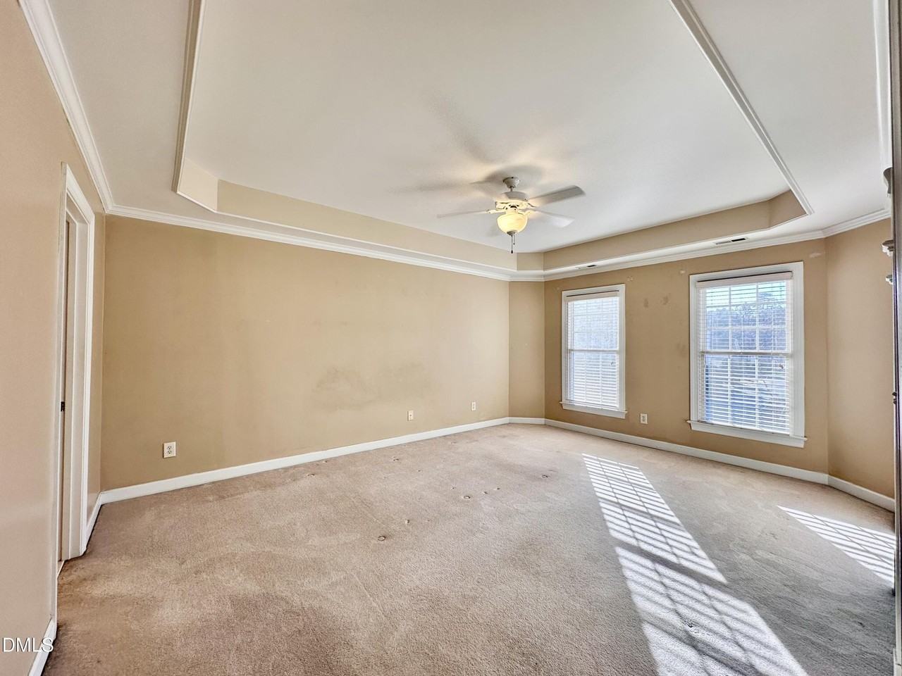 215 Anniston Ct - Photo 4 of 22