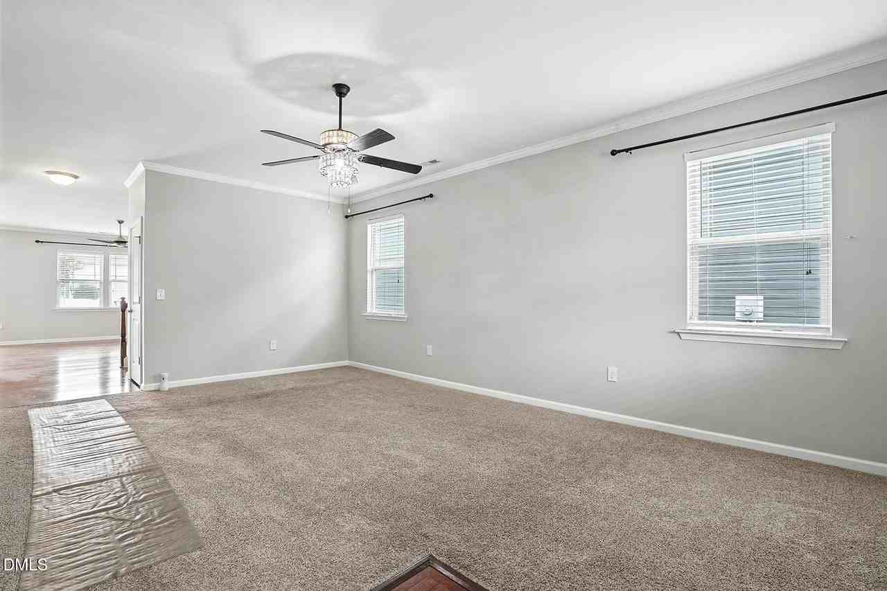 1009 Artis Town Ln - Photo 5 of 42