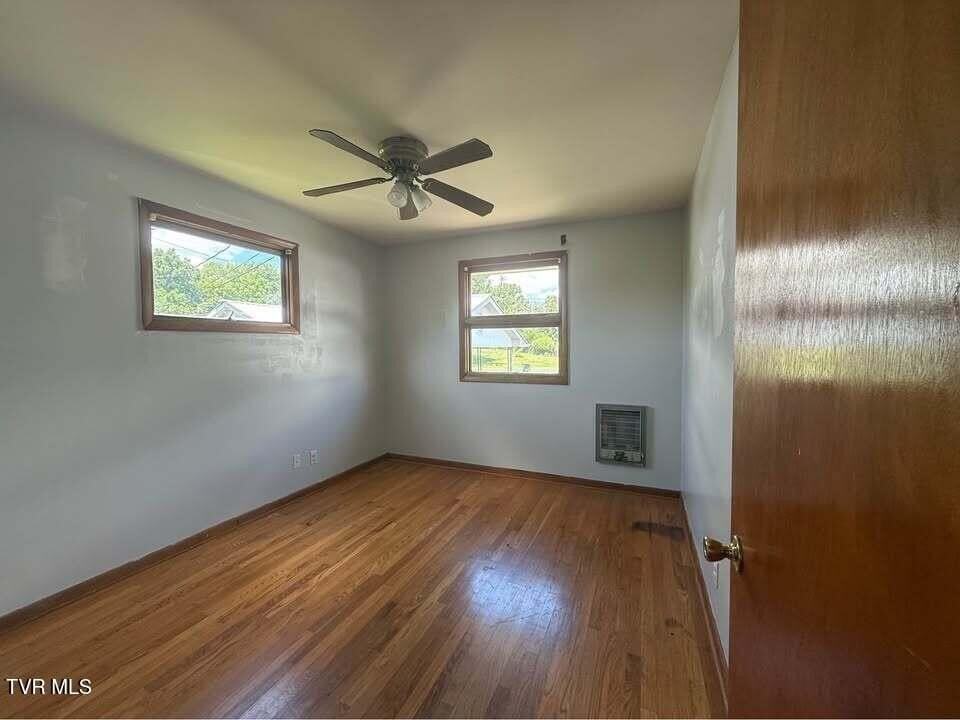 1621 Arbor Pl Apt 4 #4 - Photo 2 of 5