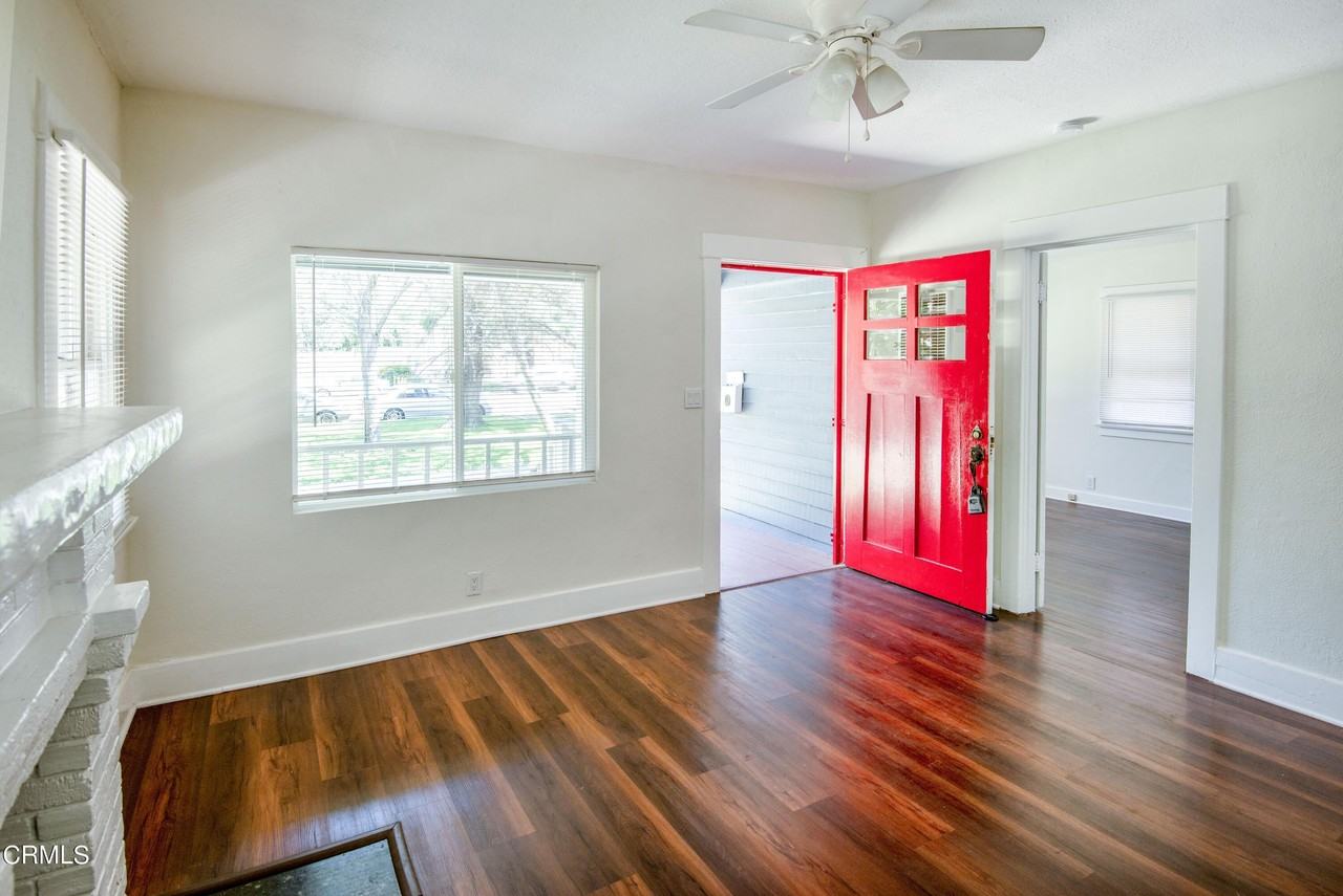 2026 Fair Park Ave - Photo 3 of 15