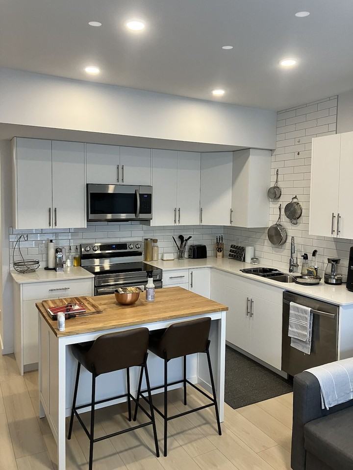 2517 193 Street Northwest, Main, Edmonton, Alberta, Canada, T6M 1L3 - Photo 2 of 14