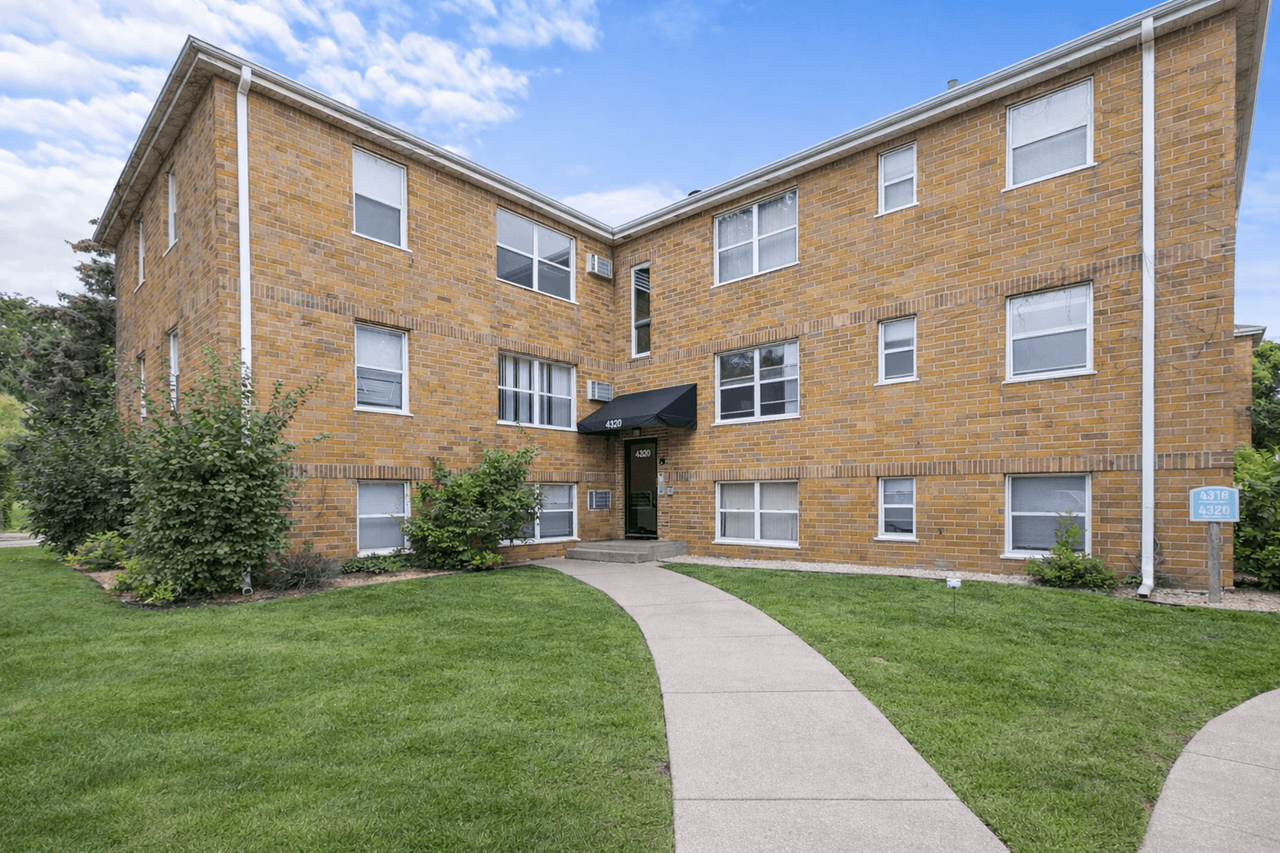 Park Point Properties - Photo 6 of 14