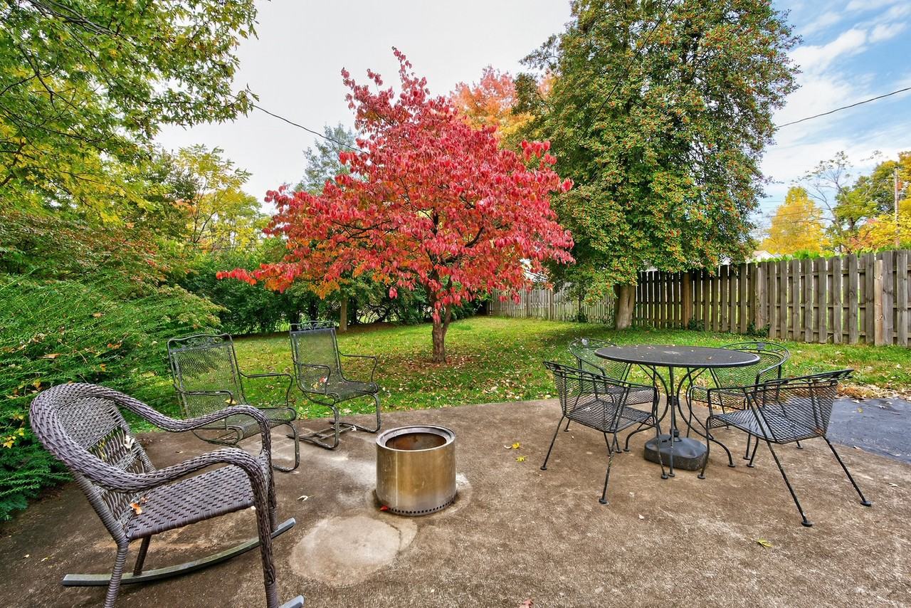 1729 Appomattox Rd - Photo 3 of 19