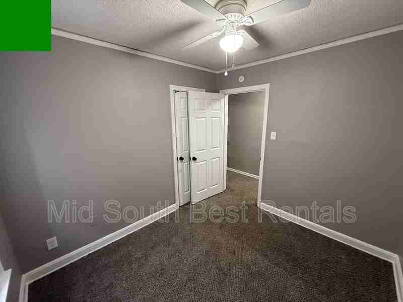 3588 Bowen Ave - Photo 4 of 12