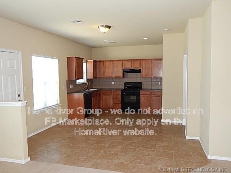 1916 W K Ct - Photo 6 of 24