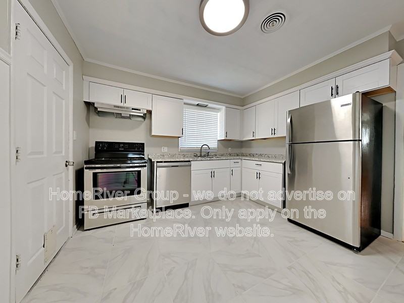 6797 E 27th St - Photo 7 of 24